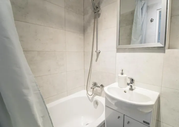 Piotrapartments - Bruna Warsaw